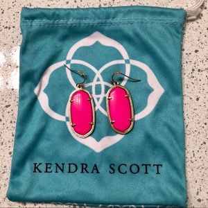 💗 Kendra Scott Dani Earrings
